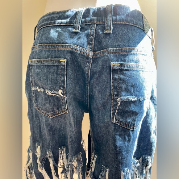 Lucky Brand Distressed Denim Jean Shorts Dark Blue Easy Rider 8/29 - Picture 4 of 11